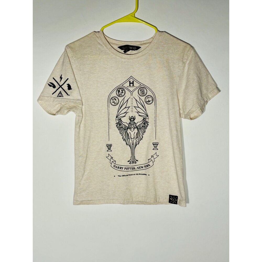 Harry Potter New York Store T-Shirt XS Beige Hogwarts Graphic Wizarding World